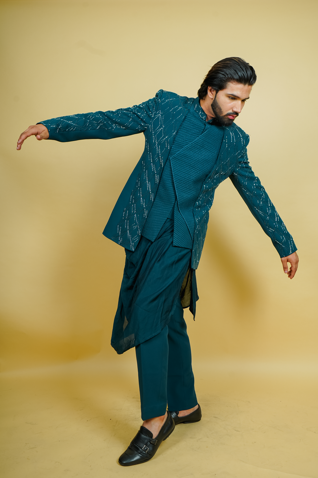 Kurta, Pant and Jacket for Men
