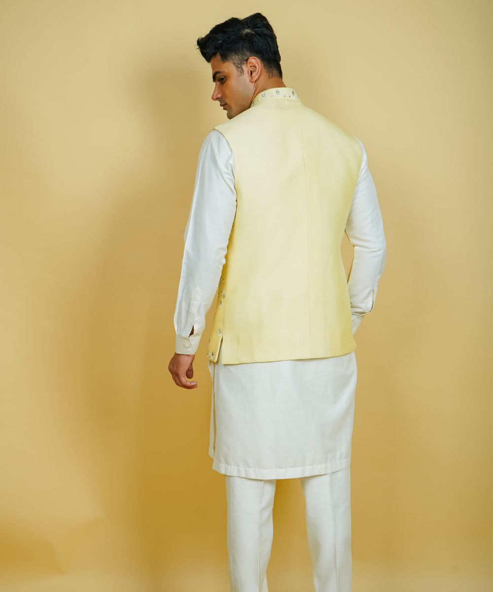 Men's Kurta Pyjama with Stylish Embroidered Ethnic Jacket